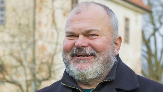 image:Image Jáhen a terapeut Robert Elva Frouz.