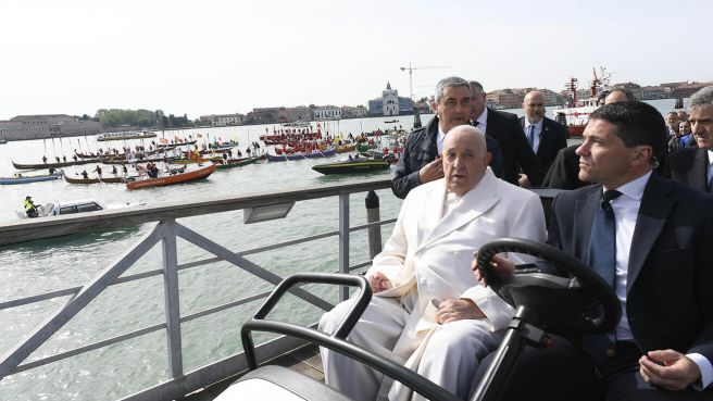 image:Image Za uměním i vězni do Benátek