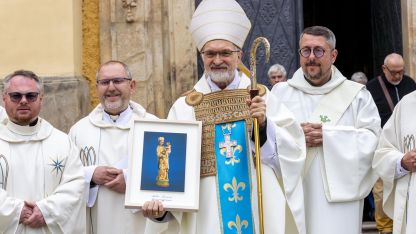 image:Image Navzdory jazykovému „babylonu“ si rozumějí