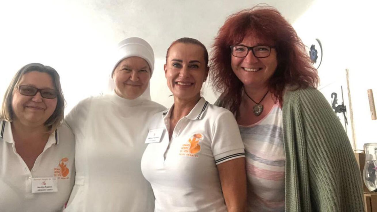 image:Image Ti, kdo pracují v hospici, se snaží poskytovat nevyléčitelně nemocným úlevu od bolesti i jiných tíživých projevů.