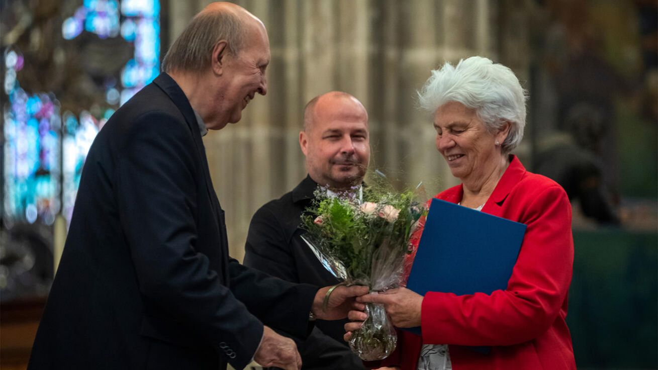 image:Image Cenu Charity za rok 2021 získala také Ivanka Petrusová z horažďovické Charity.