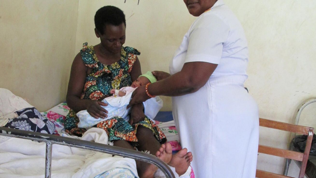 image:Image Bez odborné pomoci by Robert nepřežil.