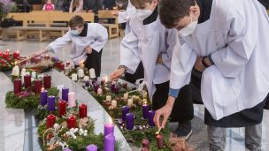 Žehnání adventních věnců image:Image Žehnání adventních věnců