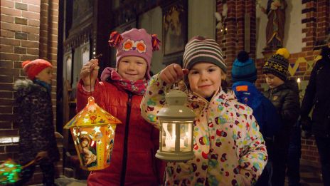 image:Image Adventní časná rána s dětmi