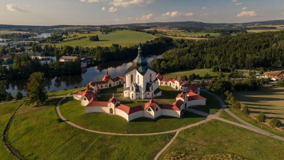 image:Image Architekt baroka, který využíval tvary gotiky