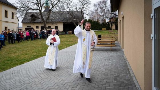 image:Image Požehnali nové Komunitní centrum