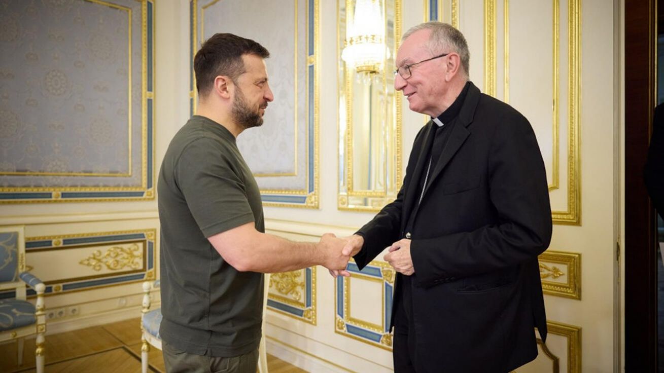 image:Image Kardinál Parolin s prezidentem Zelenským pokračovali v rozhovorech, které načali na mírovém summitu ve Švýcarsku.