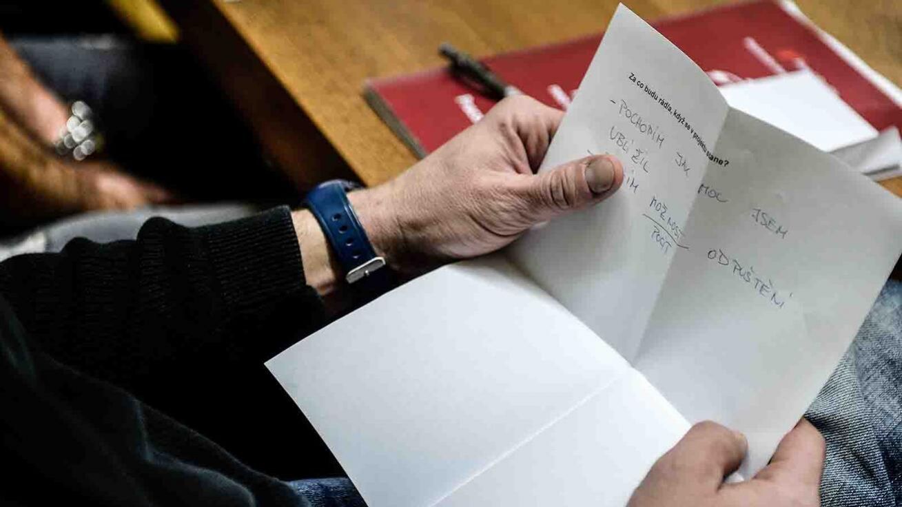 „Odpusť svému bližnímu, pokud ti ukřivdil; až ty budeš jednou prosit, budou i tobě hříchy odpuštěny“ (Sir 28,2). image:Image „Odpusť svému bližnímu, pokud ti ukřivdil; až ty budeš jednou prosit, budou i tobě hříchy odpuštěny“ (Sir 28,2).
