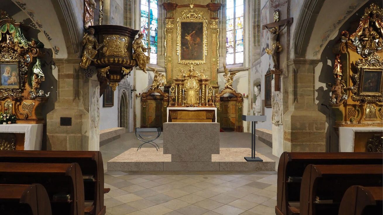 image:Image Takto by měl vypadat nový oltář.
