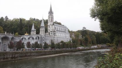 Jak tetička Františka šla do Lurd image:Image Jak tetička Františka šla do Lurd