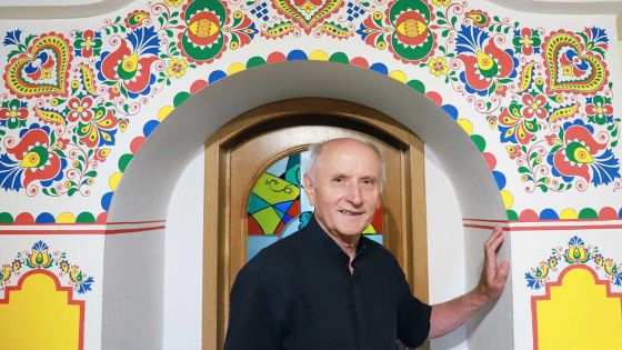 image:Image Karel Janoušek dnes žije na faře v Lanžhotu a vypomáhá v břeclavském děkanátu.
