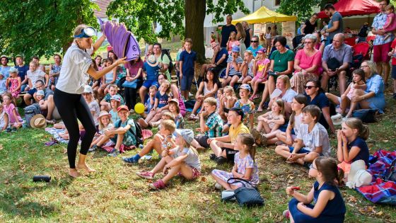 image:Image Odpolední program rodinám nabídl i divadelní představení.