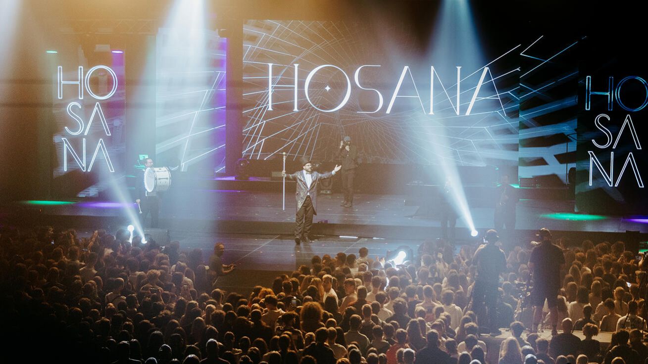 image:Image Z Godzone Tour v Bratislavě v loňském roce.