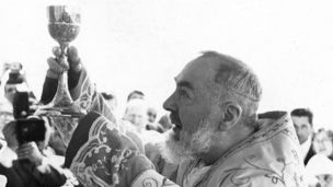 Padre Pio objektivem pamětníka image:Image Padre Pio objektivem pamětníka