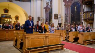 Mír neznamená jen složit zbraně image:Image Mír neznamená jen složit zbraně