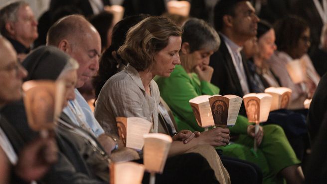 image:Image Synoda nám ukazuje bohatství církve