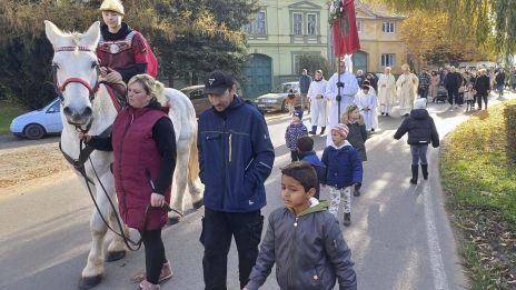 image:Image Daroval, co sám potřeboval