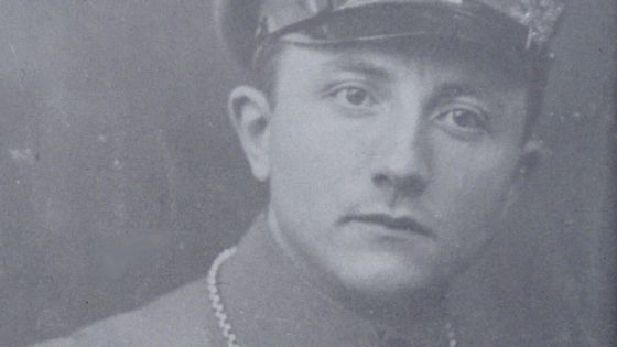 image:Image P. Josef Metzger (na snímku jako vojenský kaplan) do první světové války vstupoval s nadšením. Hrůzná realita bojiště ho šokovala a natrvalo proměnila.