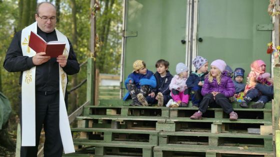 image:Image Mateřská škola je od září oficiálně zapsána v rejstříku škol ministerstva školství.