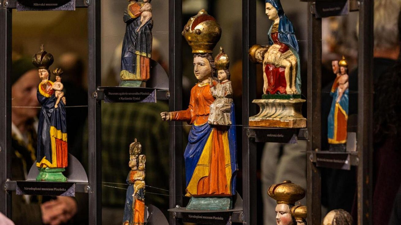 image:Image Madonka, kterou si ze Svaté Hory musel přinést každý.
