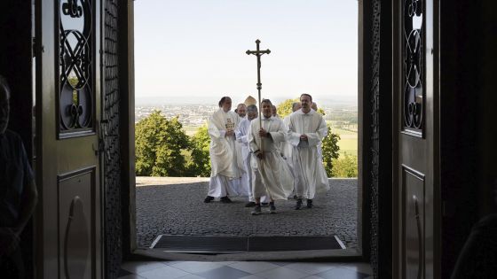 image:Image Celý svět potřebuje uzdravení