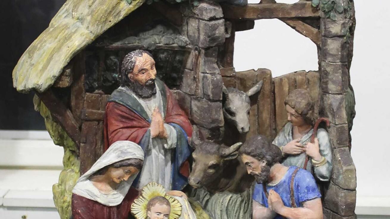 image:Image Na výstavě v Bechyni je k vidění i Blatský betlém (vpravo).