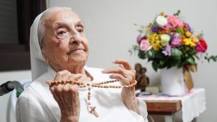 image:Image Nejstarším člověkem světa je opět řeholnice