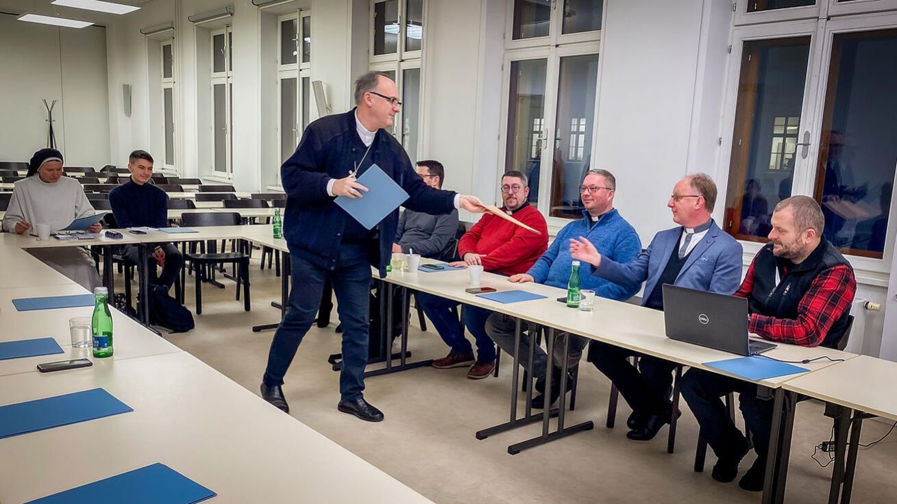 image:Image První setkání pastorační rady.
