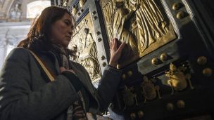 Dejte pozor, ať se neztratíte v davu image:Image Dejte pozor, ať se neztratíte v davu