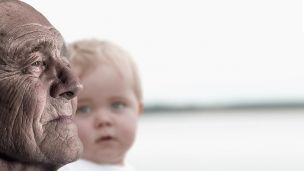 image:Image Tableta nestačí, blízkost je lék