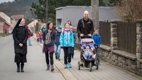 image:Image Ptát se a mít k nim úctu