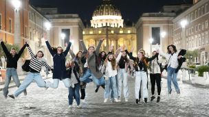 Žáci zpívali v Lateránu image:Image Žáci zpívali v Lateránu