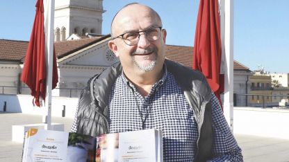 image:Image Kuchařka připomíná 150 let misií