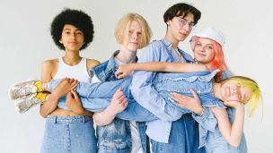 Když spolu mluví generace Z image:Image Když spolu mluví generace Z