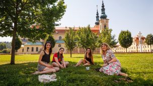 Na Velehradě se učili žít v rovnováze image:Image Na Velehradě se učili žít v rovnováze