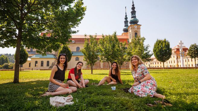 image:Image Na Velehradě se učili žít v rovnováze