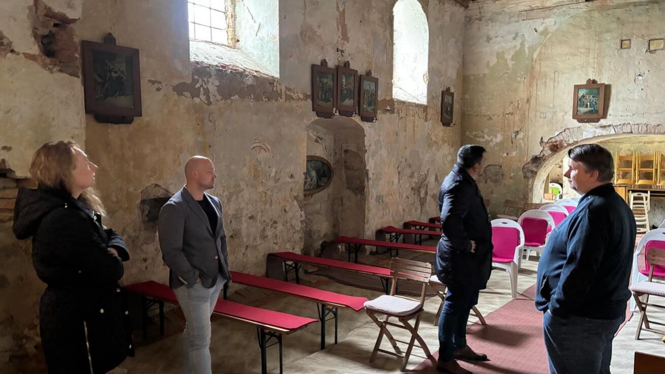 image:Image Kostel v Krabonoši čeká velká rekonstrukce.