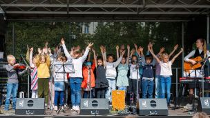 Církevní školy slaví i staví image:Image Církevní školy slaví i staví