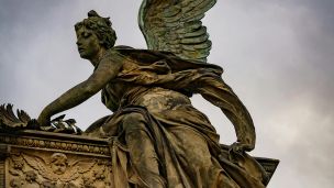 image:Image Proč se andělé jmenují andělé