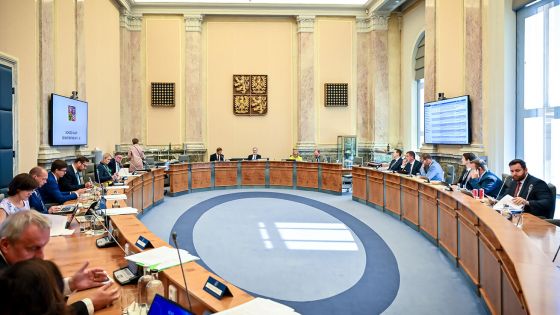 image:Image Jakým směrem se vydáme?