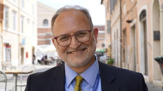 image:Image Snažíme se vypěstovat v církvi komunikační kulturu, říká Daniel Arasa z Papežské univerzity Santa Croce.