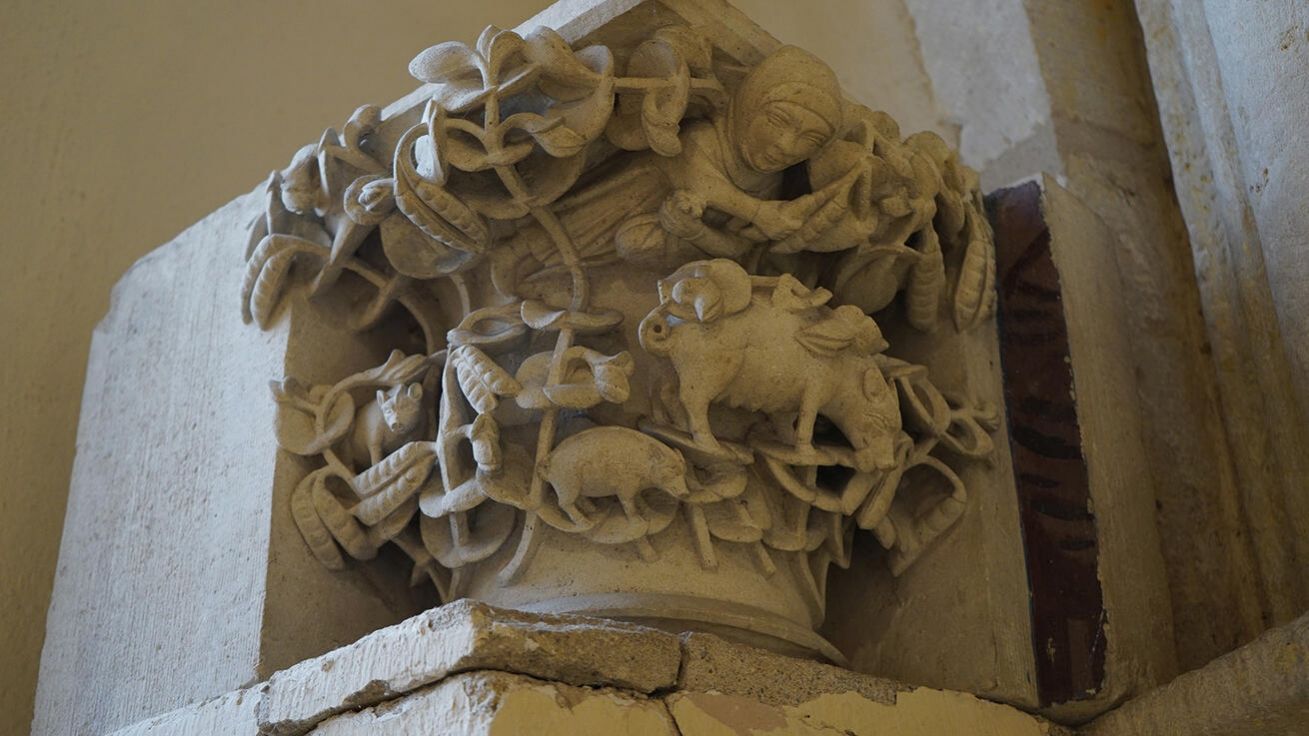 image:Image Proč mladší syn opustil otcovský dům, kde se mu nejspíš nežilo špatně? (Středověká sloupová hlavice, muzeum v Toul, Francie.)