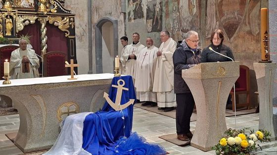 image:Image Při děkovné mši sv. v kostele sv. Jakuba v Prachaticích.