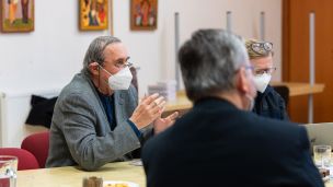 Jsme překvapeni, co nám to dává image:Image Jsme překvapeni, co nám to dává