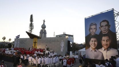 image:Image Blahořečení v Salvadoru