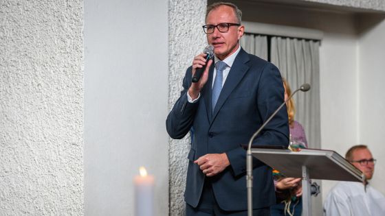 image:Image Vojtěch Kos na lhoteckém posvícení.