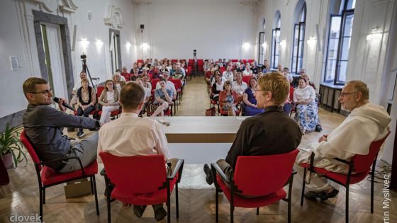 image:Image Letošní letní škola liturgiky.