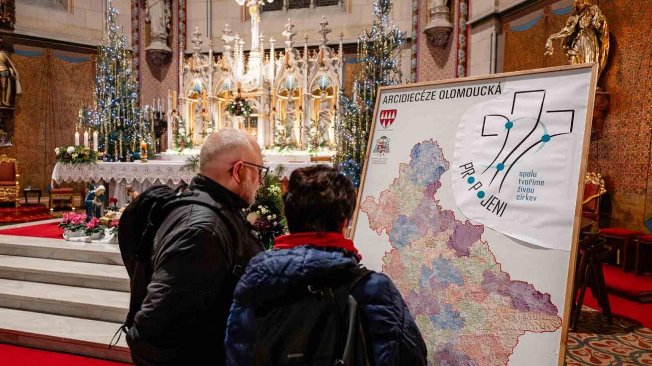 image:Image Mapa s logem nového projektu, který má název Propojeni.