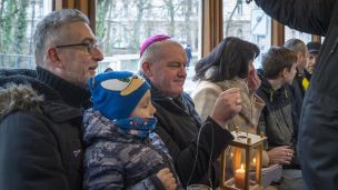 Betlémské světlo i v tramvaji image:Image Betlémské světlo i v tramvaji