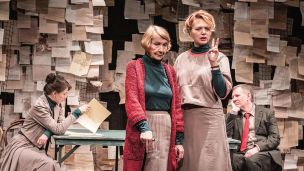 Řekněte mi, že existuje Bůh! image:Image Řekněte mi, že existuje Bůh!